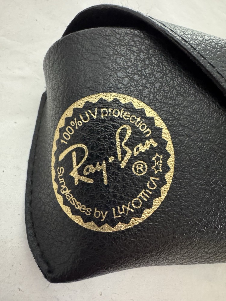 Ray-Ban Sunglasses Leather Case - Black- 915