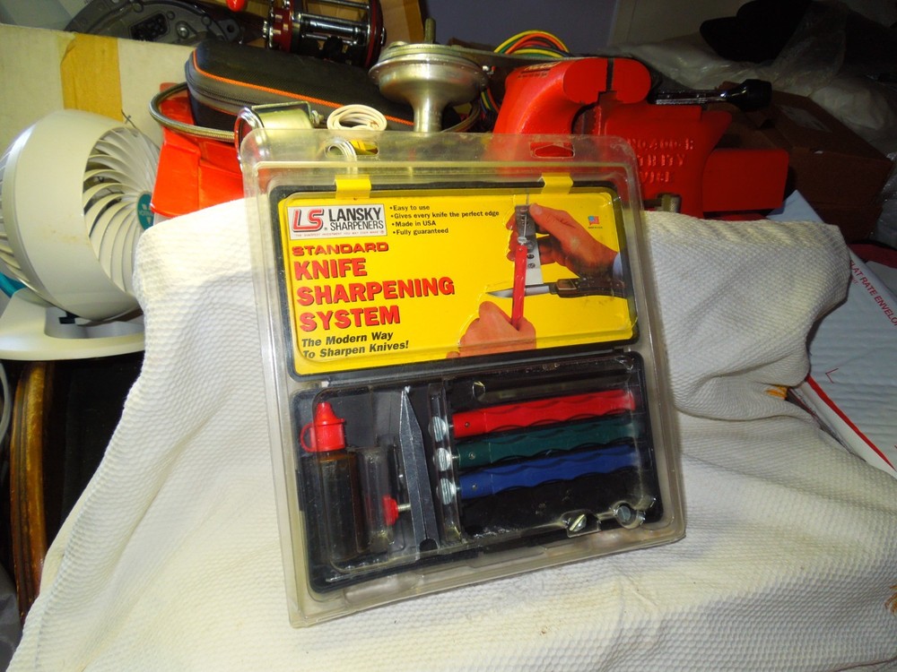 Lansky Standard Precision 3-Stone Knife Sharpening System with Mount | LKC03