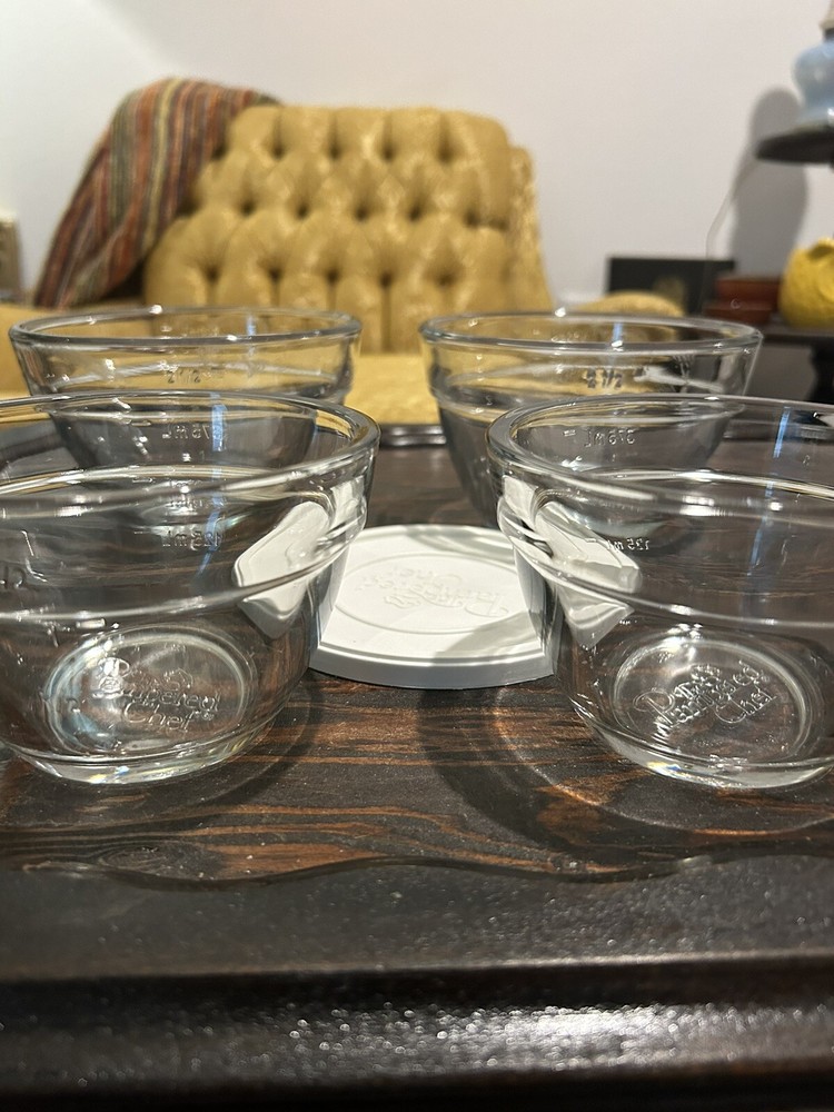 4 Set Pampered Chef Glass Measuring Prep Bowl