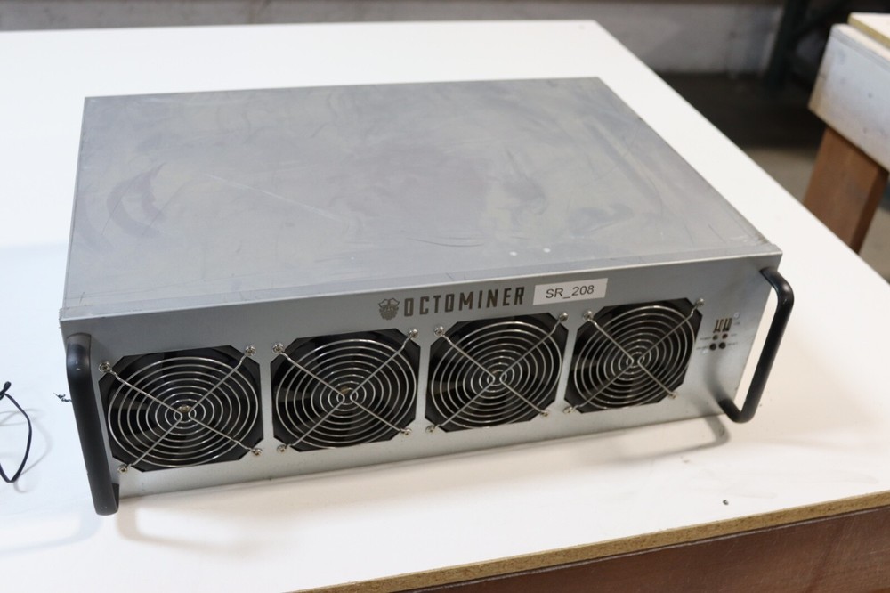 OCTOMINER PC B8 PLUS MAINFRAME CRYPTO MINING