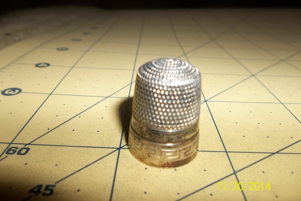 Antique Sterling Silver Simons Bros. Co. Thimble  Shield   11