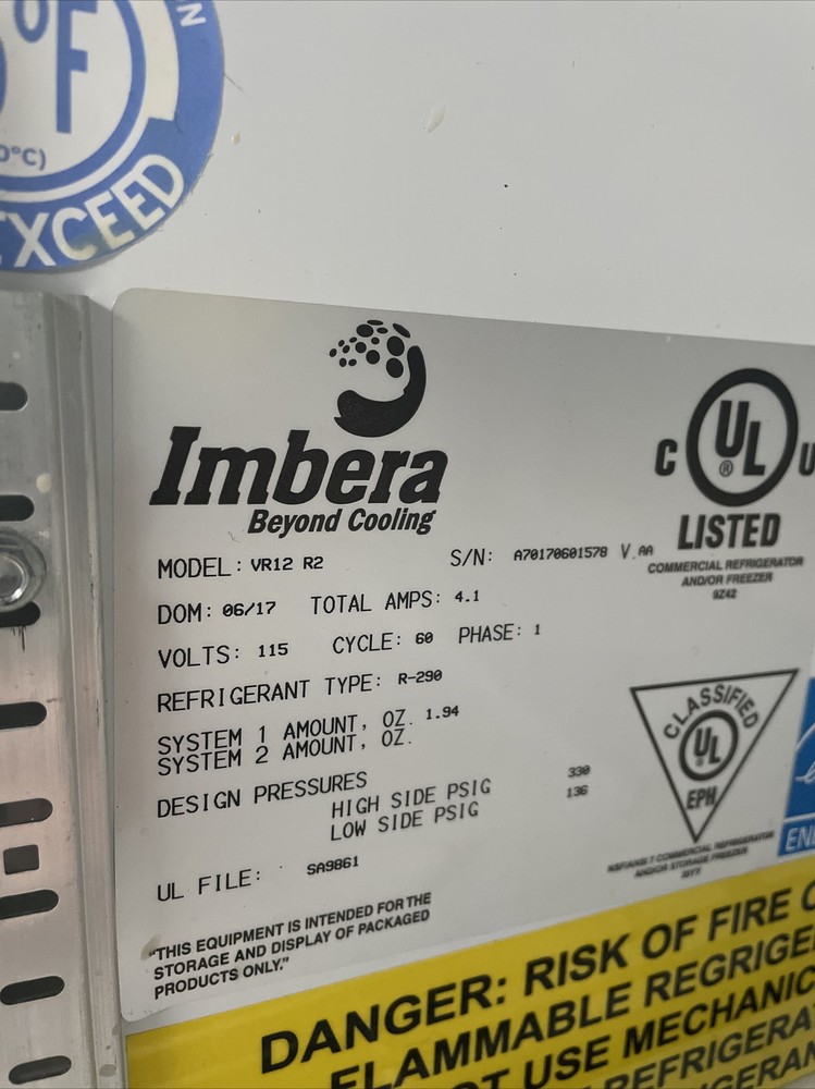 Imbera Beverage Merchandiser Refrigerator