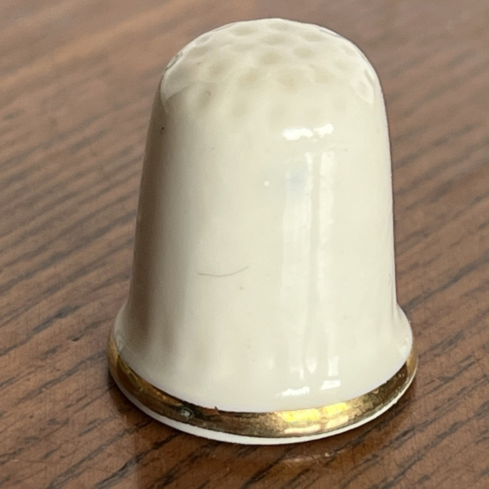 PORCELAIN THIMBLE Willow Blue Windmill Vintage