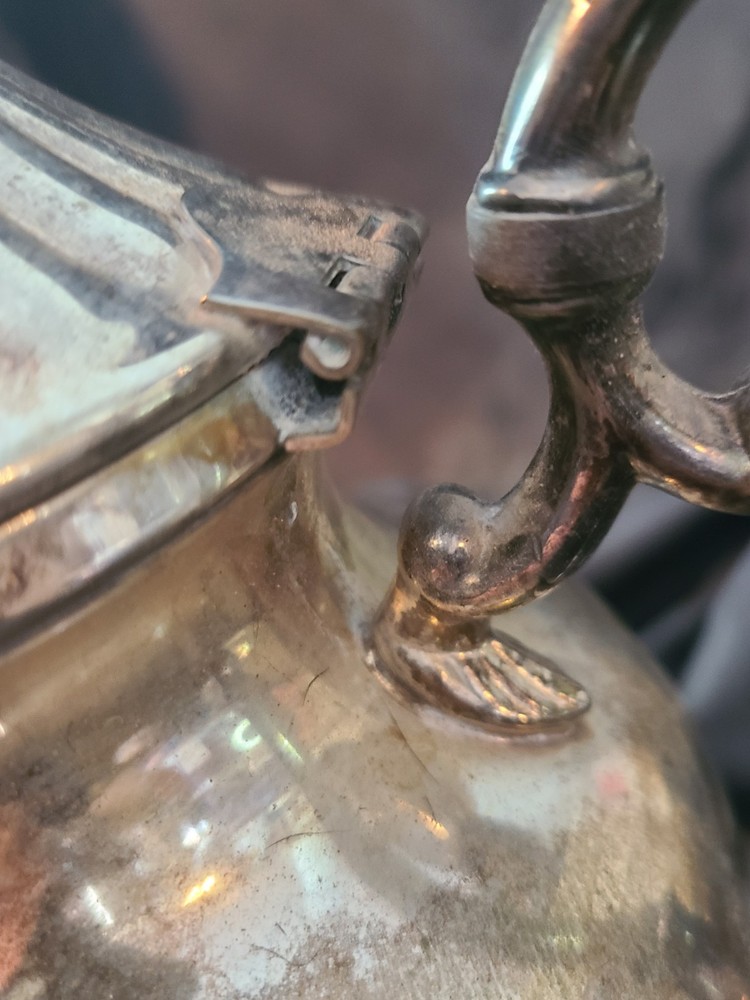 Vintage Silver Plate Silverplate Hinged Lidded Coffee/Tea Pot