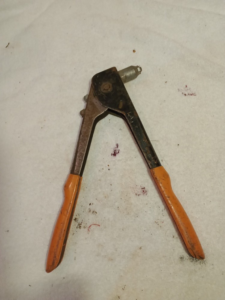 Vintage Rivet Gun good working order