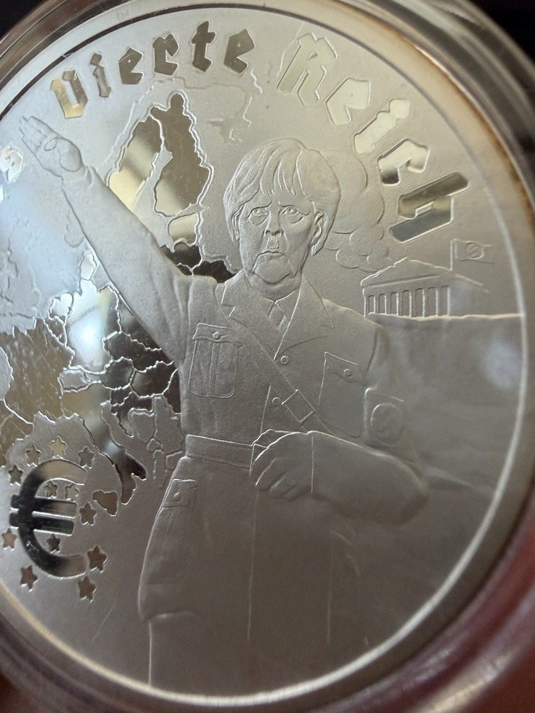Silver Shield Reverse Proof 2017 Das Vierte Reich 1oz COA 611