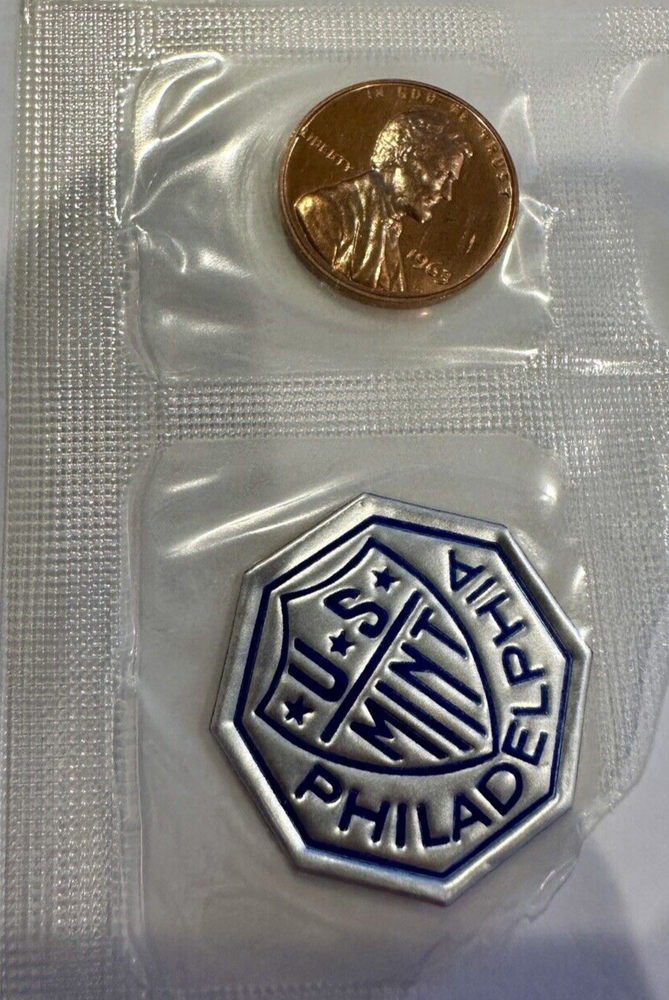 1963 LINCOLN Proof Cent w/Mint Token ~ Sealed Mint Cello ~From Original Mint Set