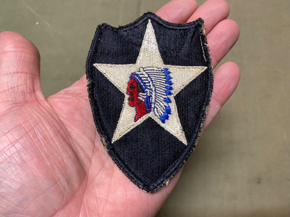 ORIGINAL WWII US ARMY 2ND INFANTRY DIVISION JACKET SLEEVE INSIGNIA PATCH