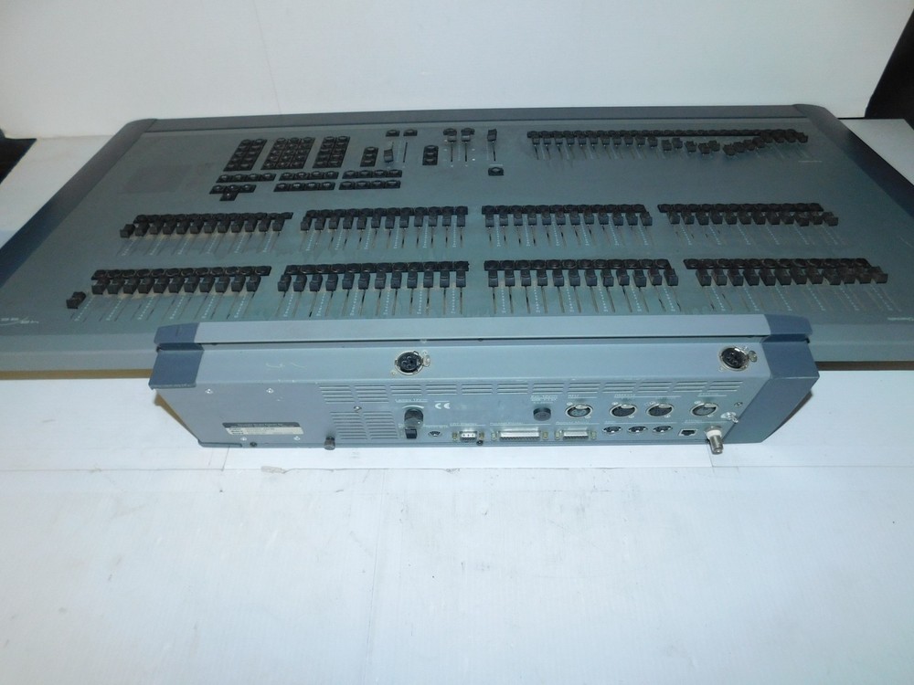 ETC Express 48/96 Lighting Control Console - NO POWER SUPPLY (ZBZ32)