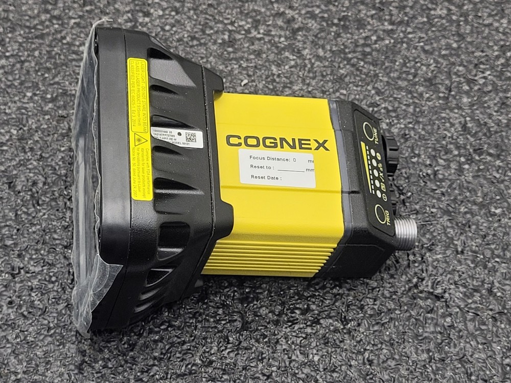 Cognex DM374X-M 1/1.8" CMOS 8.9mm Fixed Mount Bar Code Reader w/new Torch Light