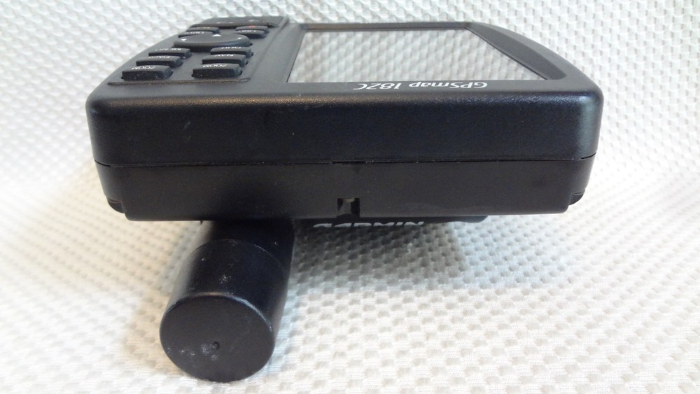 GARMIN GPSMAP 182C MARINE CHART PLOTTER FISHFINDER GPS w PWR ANTENNA KNOBS COVER