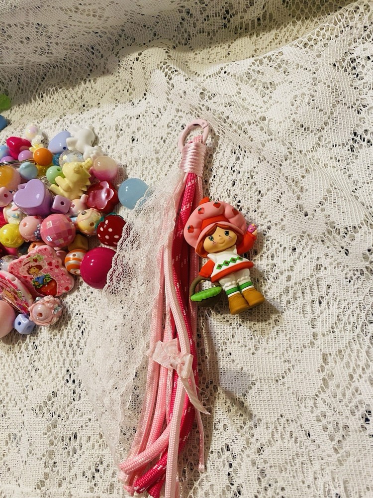 50 Piece Strawberry Shortcake Bead Kit!