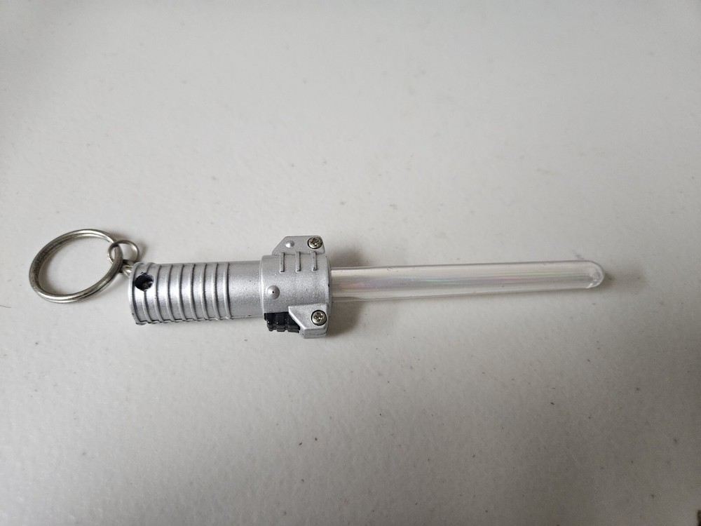 Lightsaber Style Keychain Silver SRM READ
