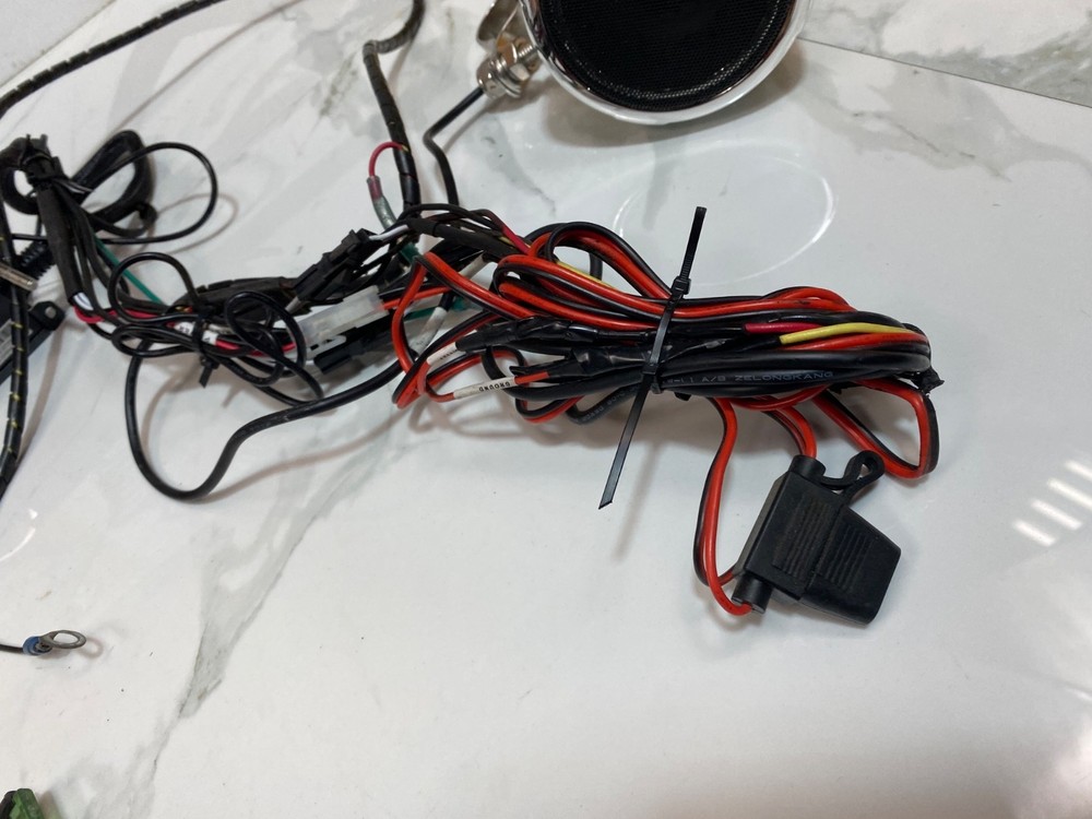 Boss Audio Systems MC420B Amplifier & Speaker System Bluetooth for Motorcycle