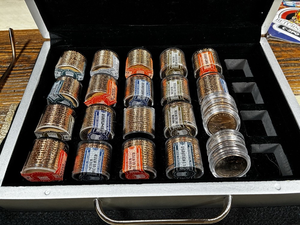 2007 Uncirculated Presidential Dollars **LOT **