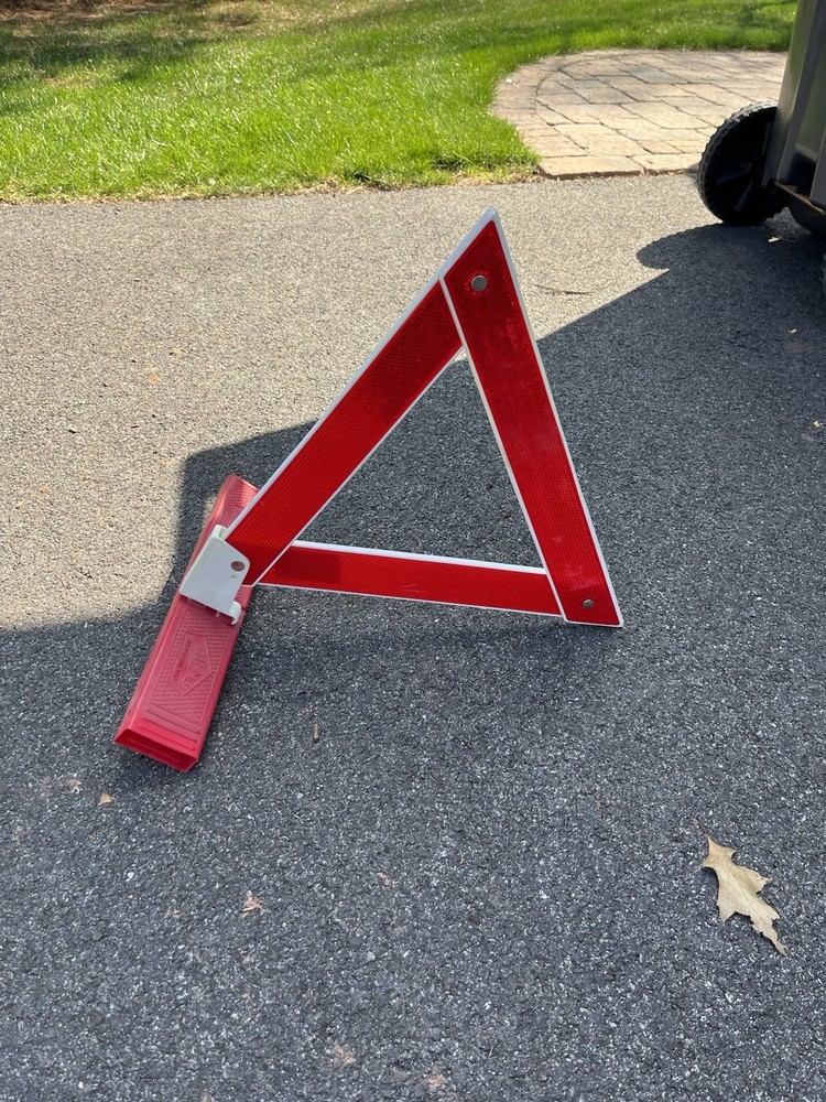Emergency Road Warning Triangle Folding Preowned