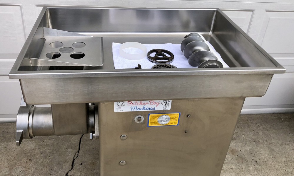BUTCHER BOY BBA 114SS3 MEAT GRINDER