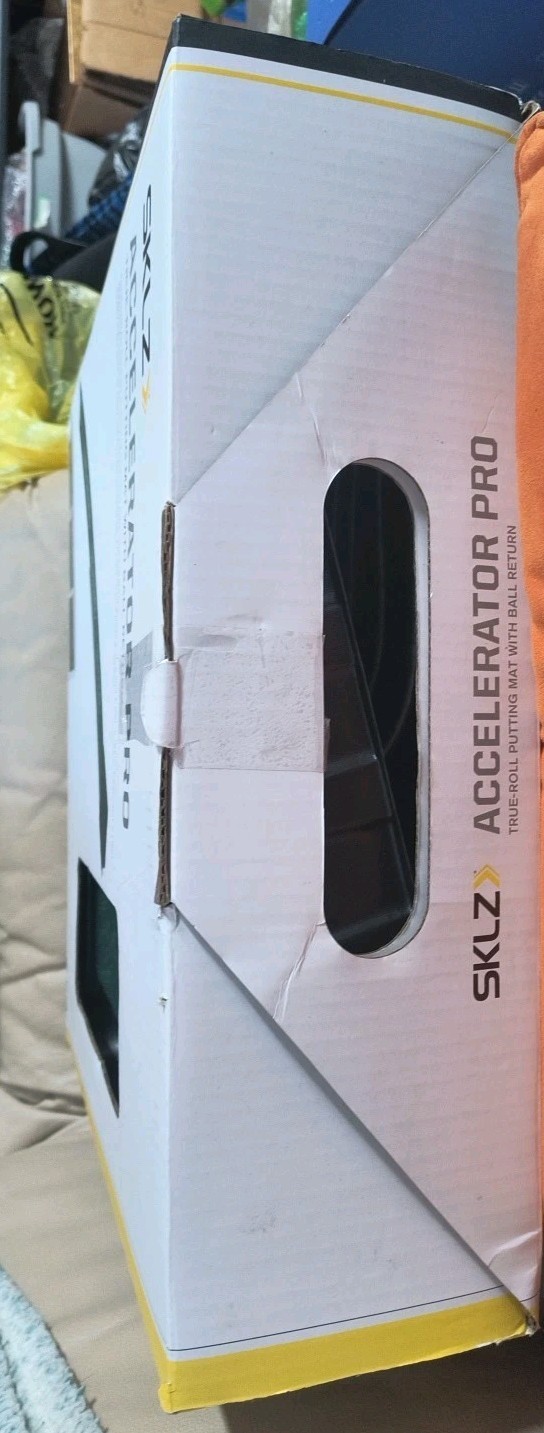 SKLZ Accelerator Pro Golf Putting Green Mat With Auto Ball Return & Visual Guide