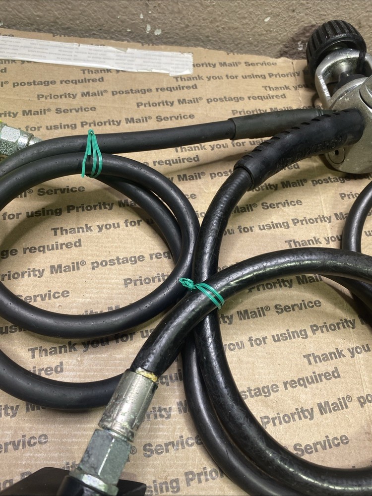 Oceanic Datamax Sport Puck Scuba Dive Computer (Untested)