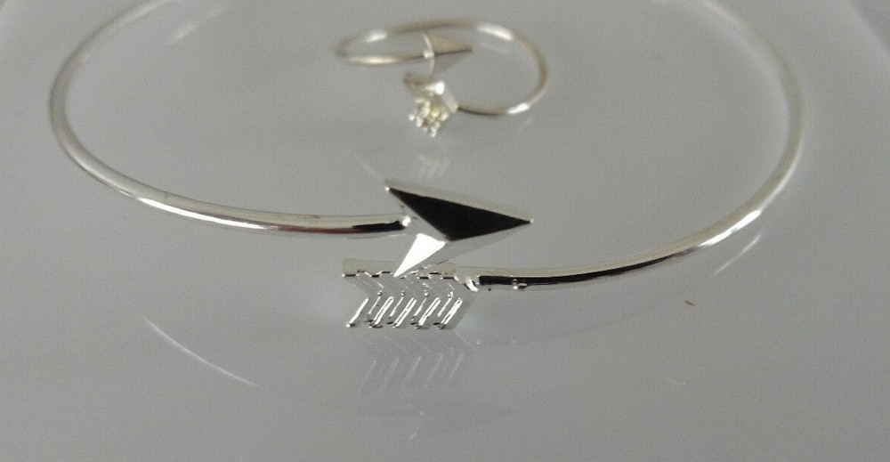 Arrow Bangle and Arrow Ring Set