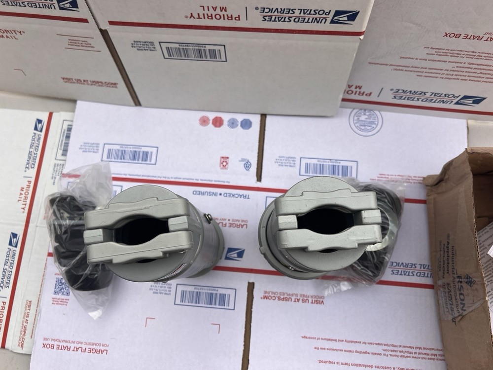 ARC1034CDRS AND ACP1034CDRS Appleton Plugs Combo