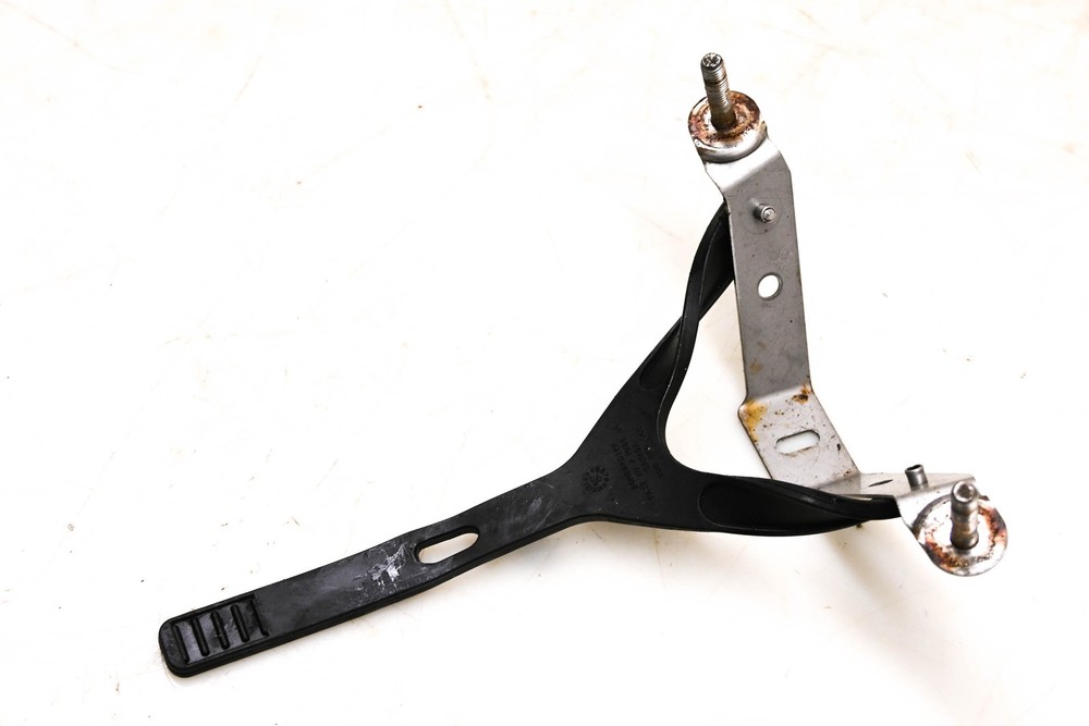 01 Sea-Doo GTI Front Collector Intake Support Strap & Mounting Bracket