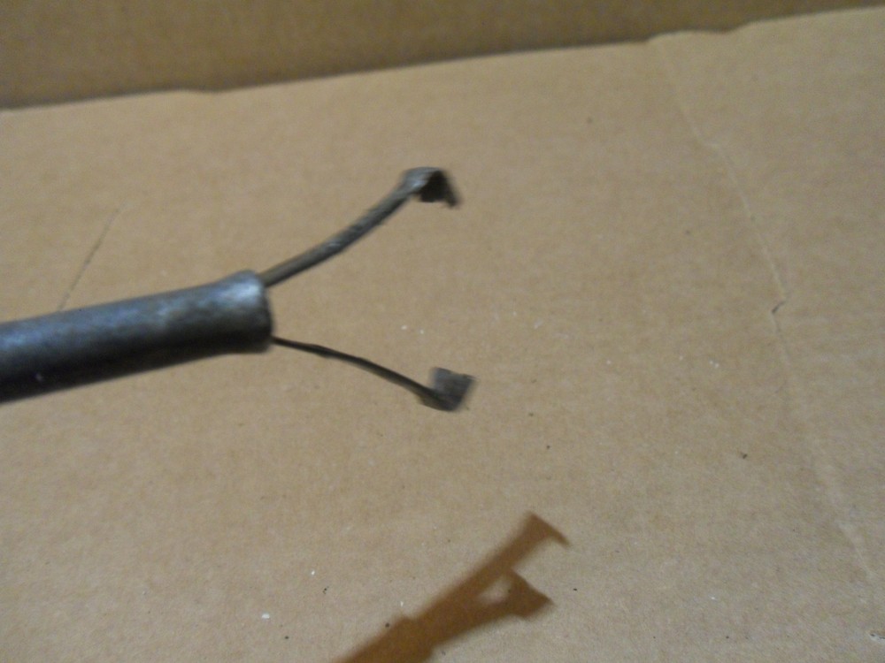 Vintage Grip It Gripper 14"