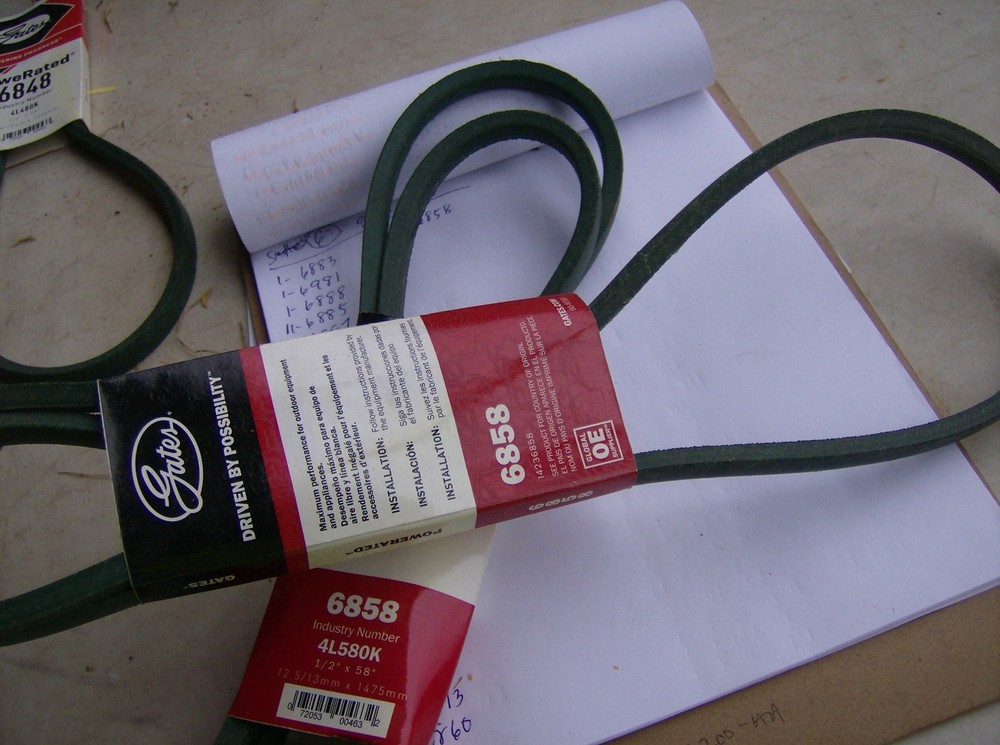 GATES 6858 DRIVE BELT