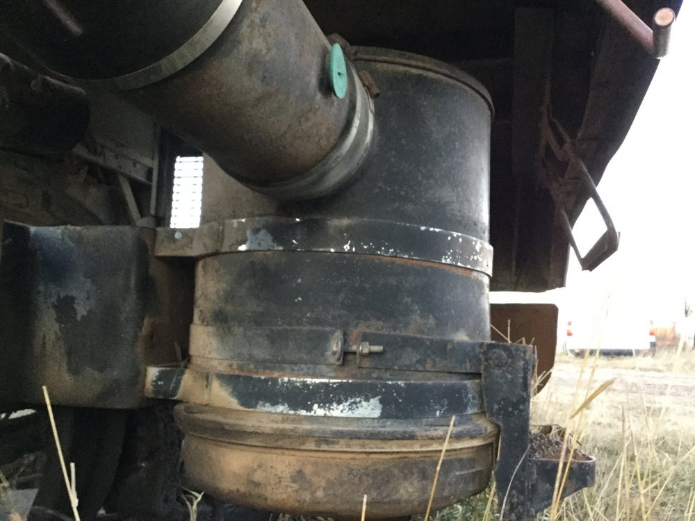 GMC ASTRO Right/Passenger Air Cleaner - Used