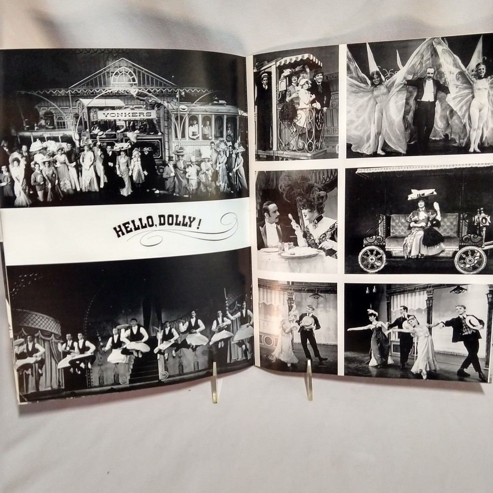 Vintage HELLO, DOLLY ! Program Playbill Ginger Rogers 9x12 Artcraft Litho