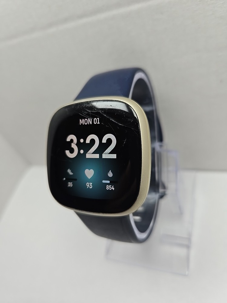 Fitbit Versa 3 FB511 Smartwatch GPS Heart Rate SpO2 Activity Tracker - Read Dis