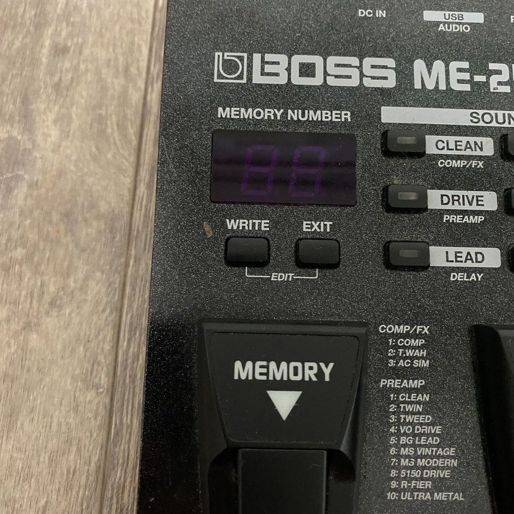 BOSS ME-25 Guitar Multiple Effects Multi-Effector With AC Adapter From Japan