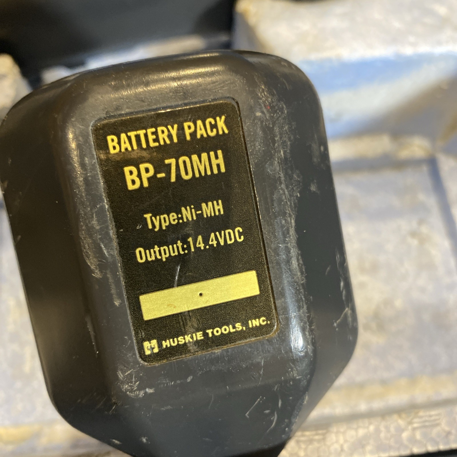 Huskie Robo-Cut Rec54 with Case