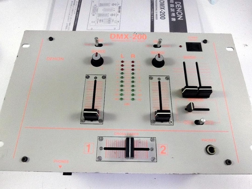 DENON DMX-200 DMX Lighting Controller Stage Light Control Professional Console