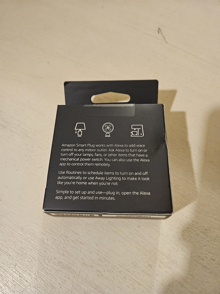 Amazon Smart Plug White