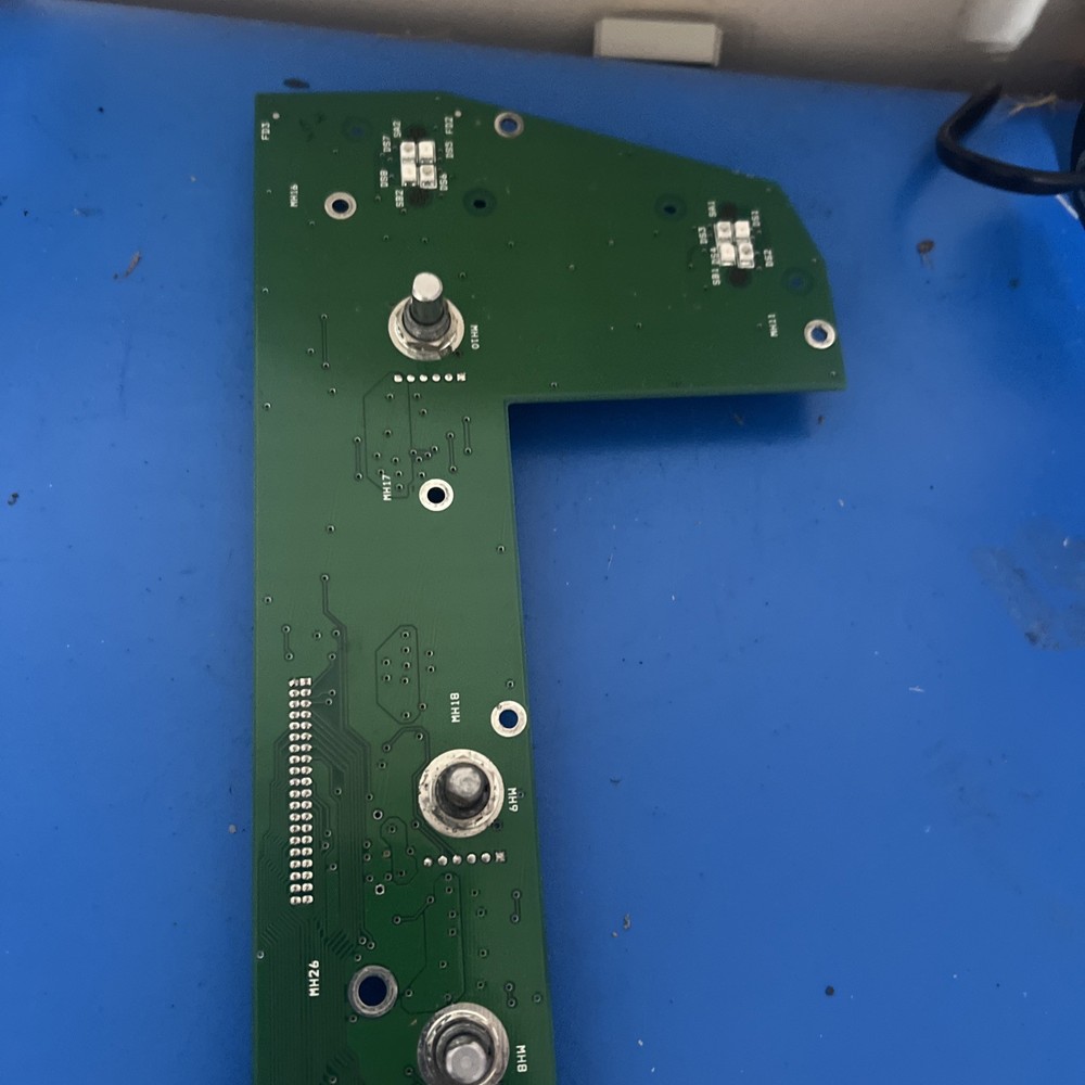 GE LOGIQ 9 LOWER OPERATOR PANEL ASSEMBLY_USER INTERFACE PN: 2404652-32