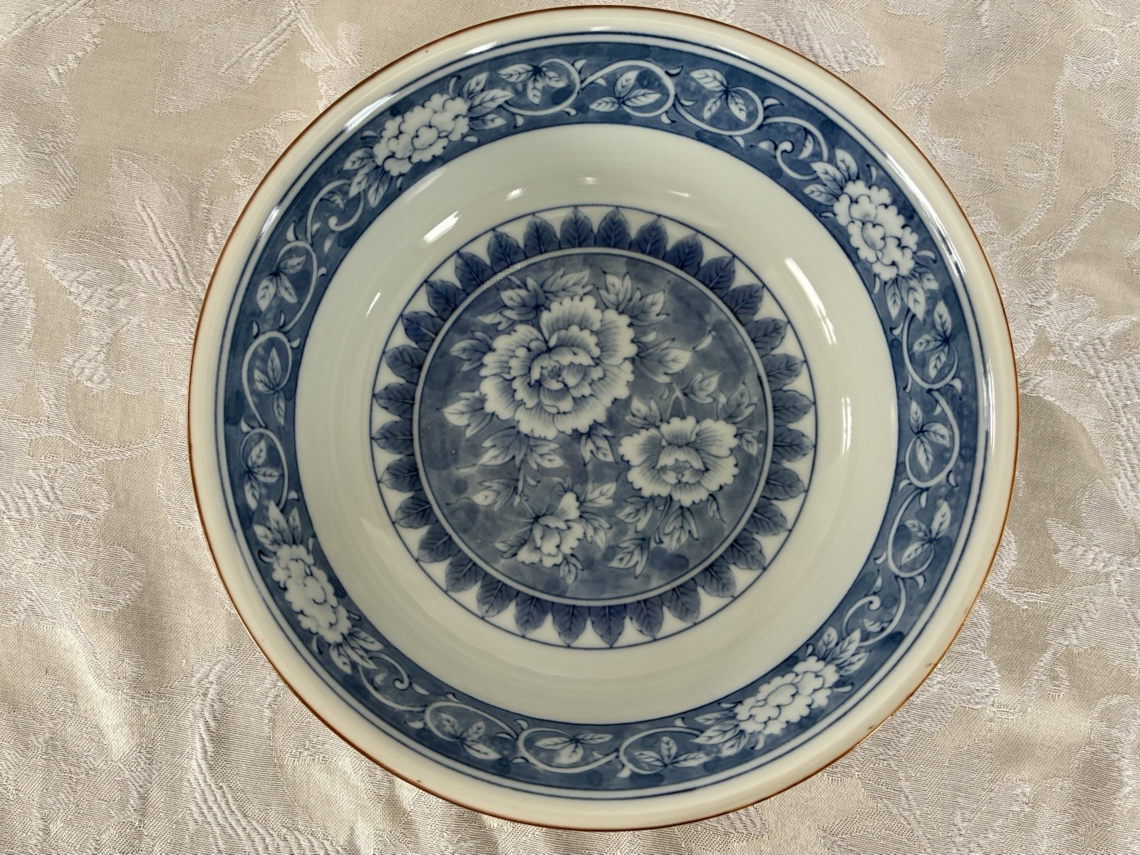 Tiffany & Co. TIC50 Imari Style Vegetable Bowl and 2 Salad Plates 1970s