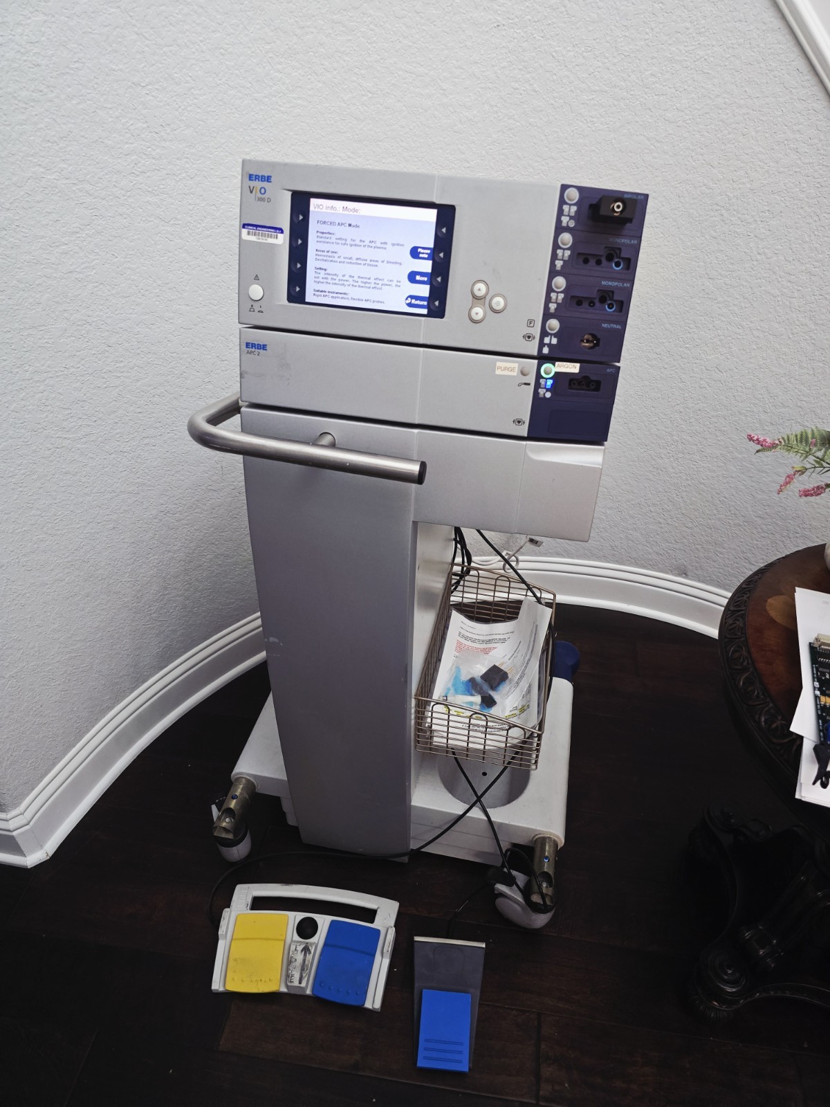 Erbe Vio 300D Erbe APC 2 ERBE EIP 2 ESU System with 2 FOOTSWITCHES W WARRANTY