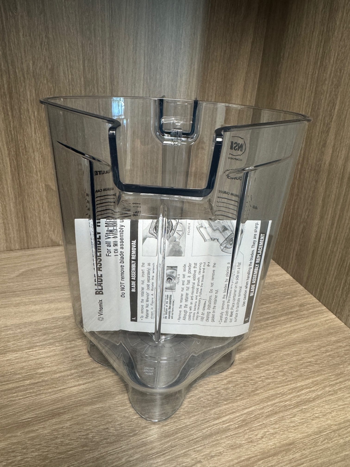 NEW VITA-MIX 01016 48OZ. CLEAR DELUXE TRITAN COPOLYESTER BLENDER JAR