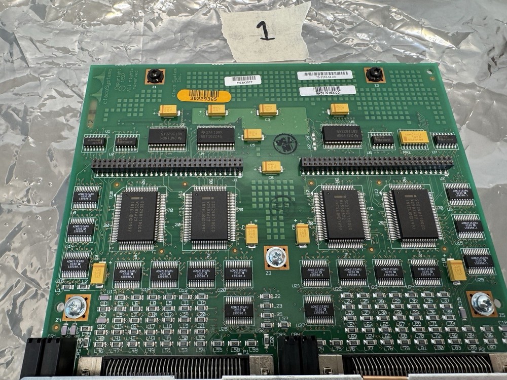 ONE CISCO ASYNC-32A 32-PORT Asynchronous Network Module Guaranteed 30 days