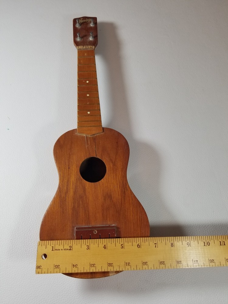 Tombo Co NorMa UKULELE Vintage Light Weight No Strings