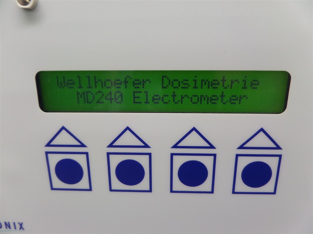 Wellhofer MD 240 Multi Channel Dosimeter Electrometer w/ Case & Accessories