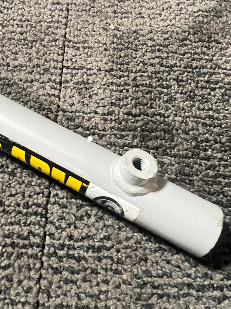 QTY 2 JT Strong Arm Jack Stabilizer Gray LIPPERT COMPONENTS W/ MISSING PC