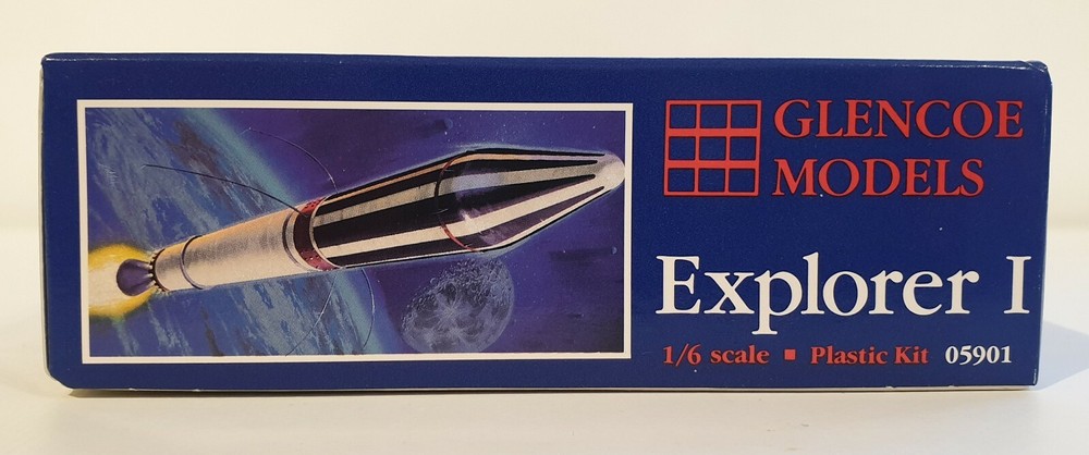 Space : 1:6 scale Explorer 1 & 1:96 scale Apollo Soyuz model kit set
