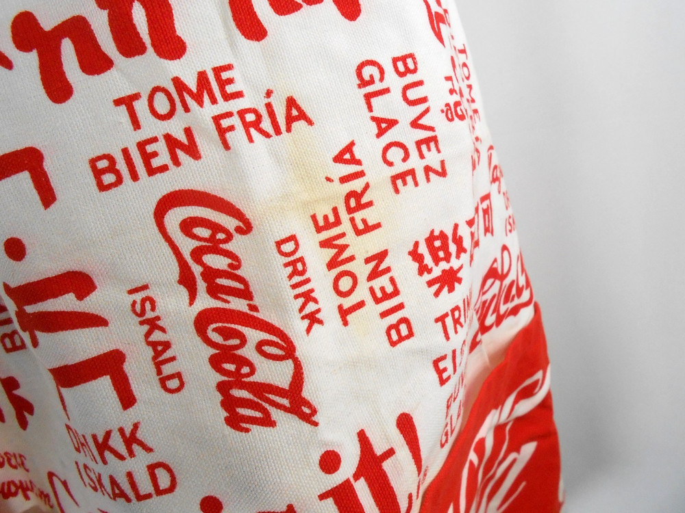 Coca Cola Vintage 1984 Script Logo White Red Kitchen BBQ Pocket Apron Leshner