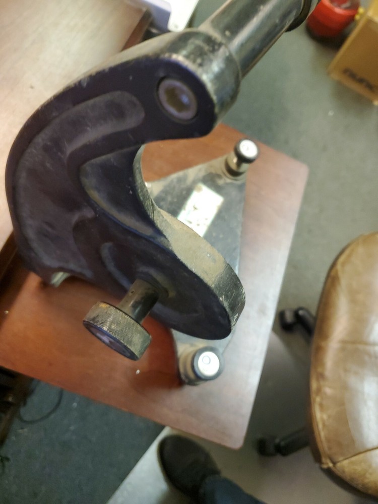 Equipment Lazer Alignment Model 3900. LB-2 Lazer holder.