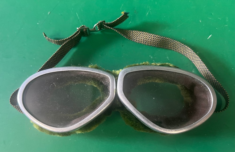 PRE WAR H.B. FLYING GOGGLES W/FUR LINING