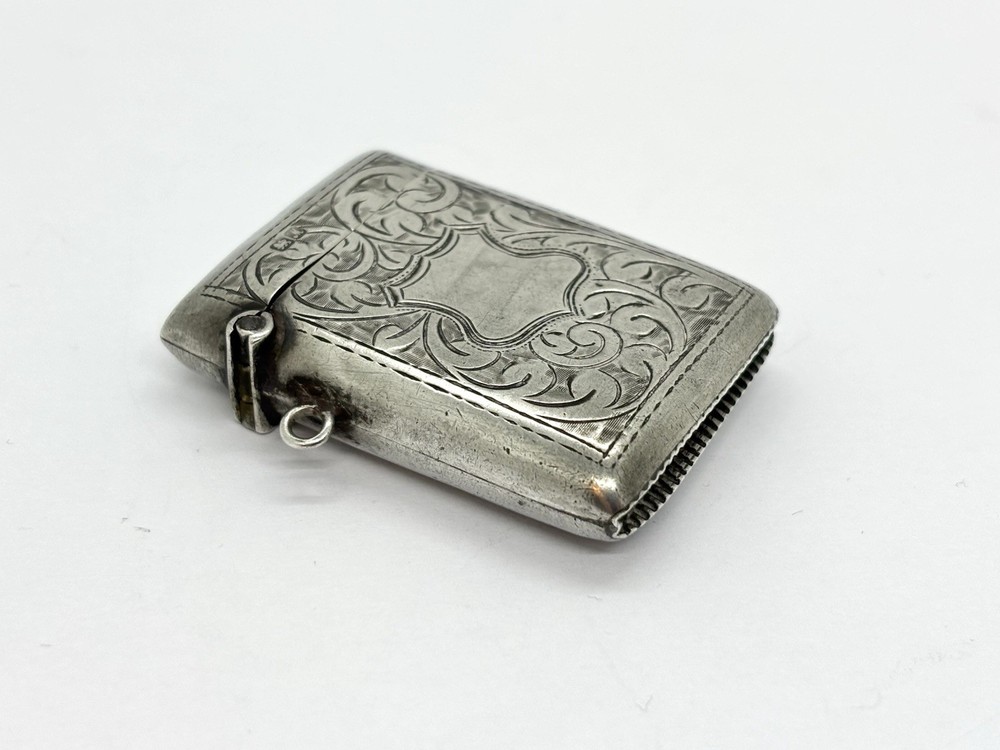 Antique Solid Sterling Silver Vesta Case Fob - Acanthus pattern - 24.5g