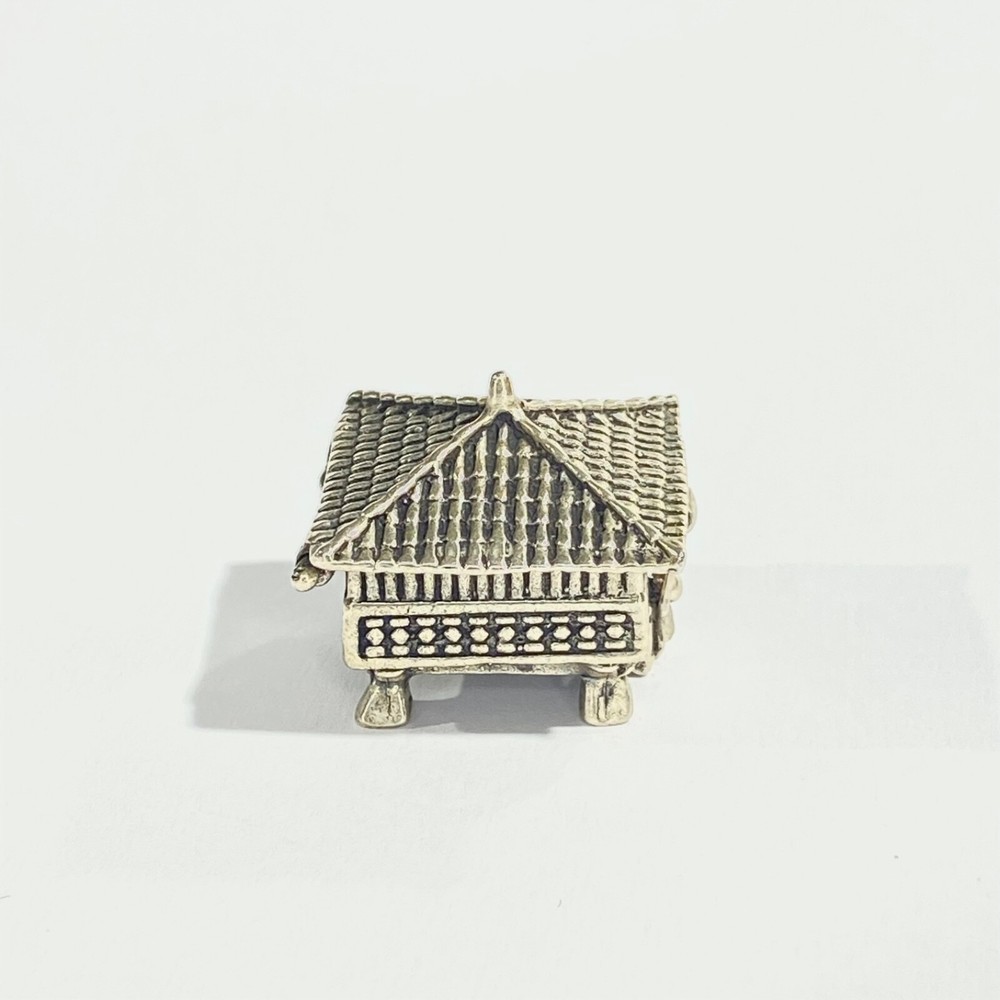 Vintage Solid Silver pagoda shape PillBox , Hallmarked Italy