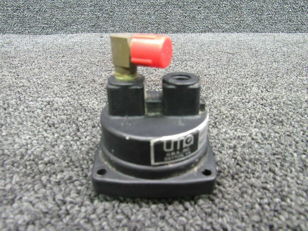 7-100-10 UMA Manifold Pressure Indicator